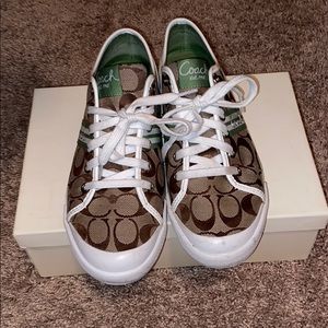 Coach tennis shoes. Size 10.